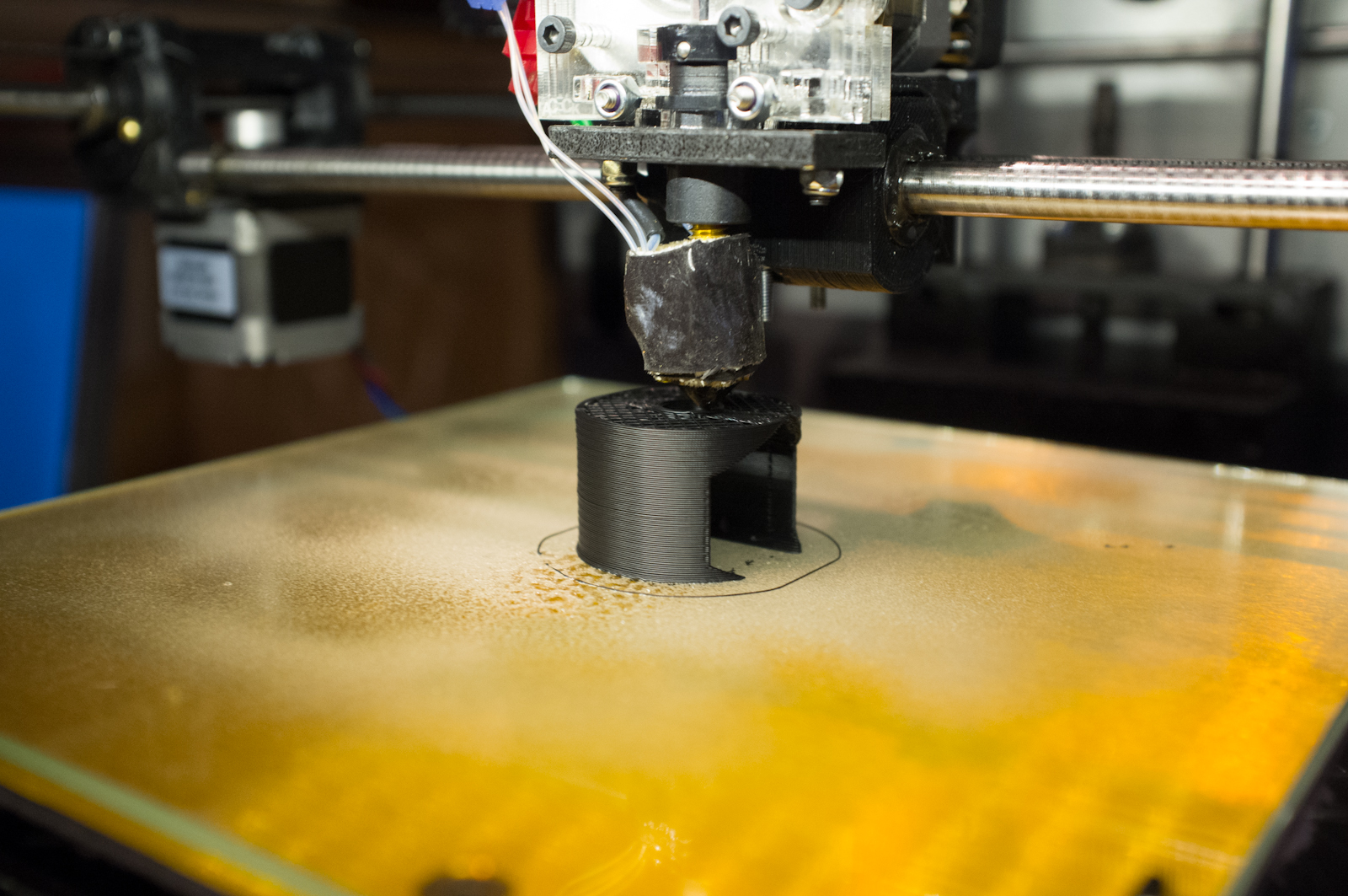 Printing a shower handle holder on a hair spray primed glass plate