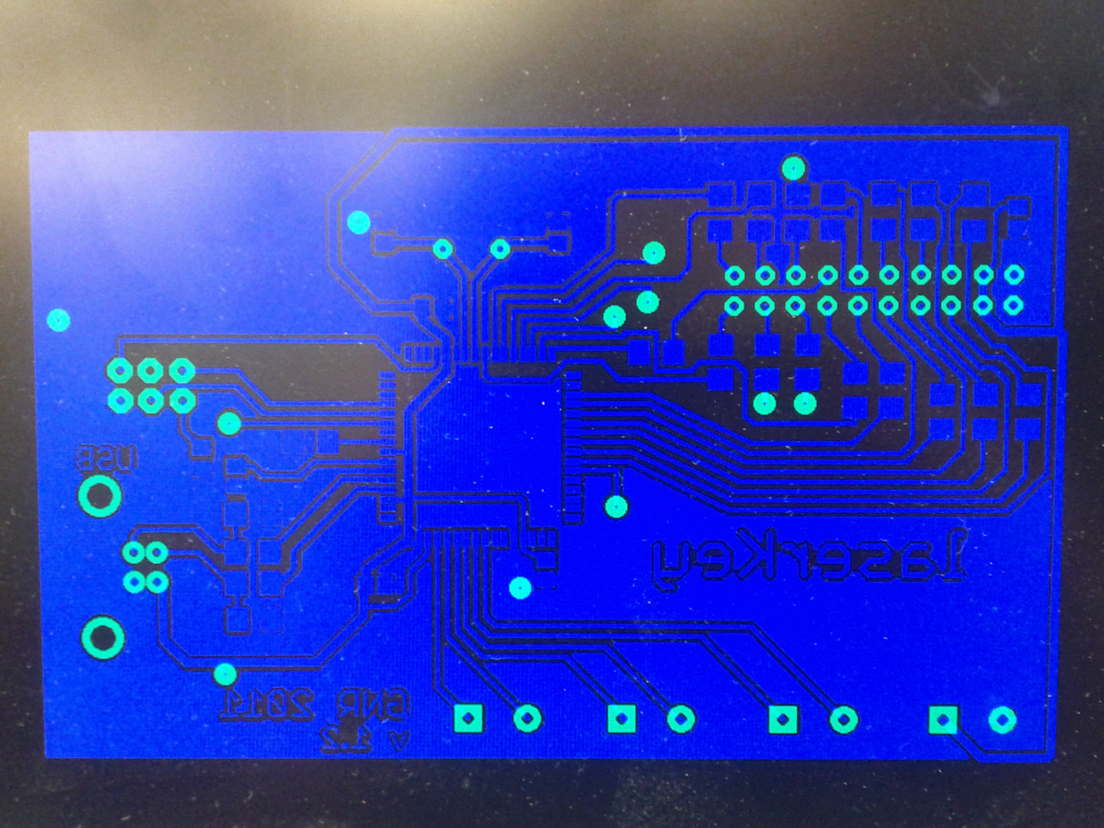 The bottom layer of the circuit board (Picture taken of the print computer’s screen)