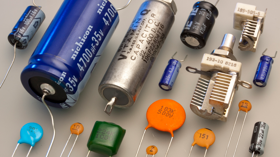 source: http://en.wikipedia.org/wiki/Capacitor